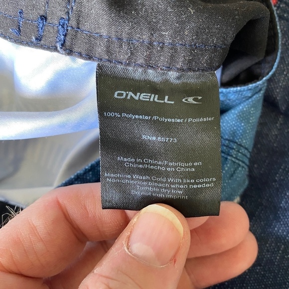 O'Neill Men's Blue Red White Board Shorts Size 32 - Picture 7 of 13